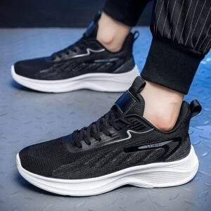Plus size Men's Breathable Mesh Running Sneakers