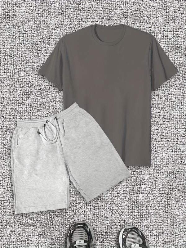 Men's Casual Suit Short Sleeve T-Shirt and Shorts Set - Image 2