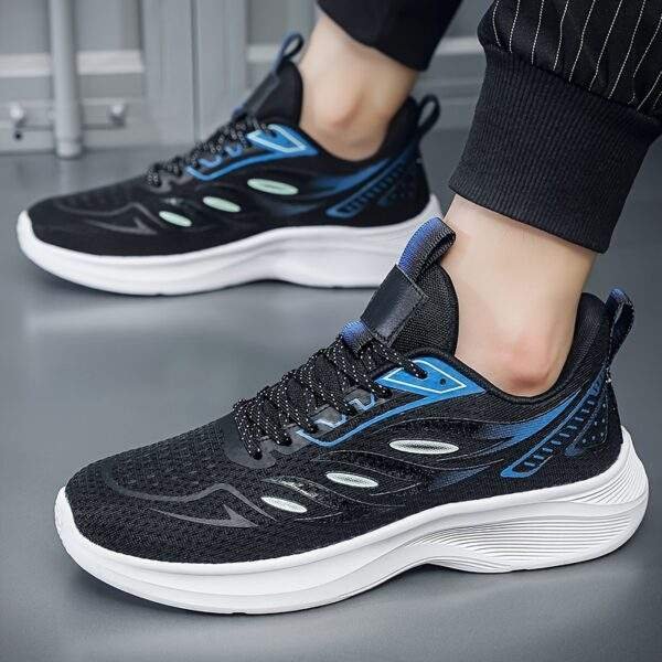 Plus Size Men's Trendy Woven Knit Breathable Running Shoes