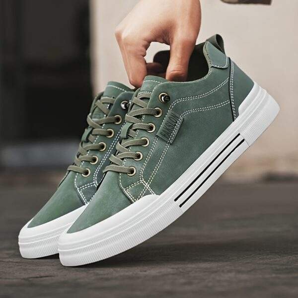 2025 Spring New Men'S Casual Shoes, Korean Style, Fashionable And Versatile for Young Men. - Image 3