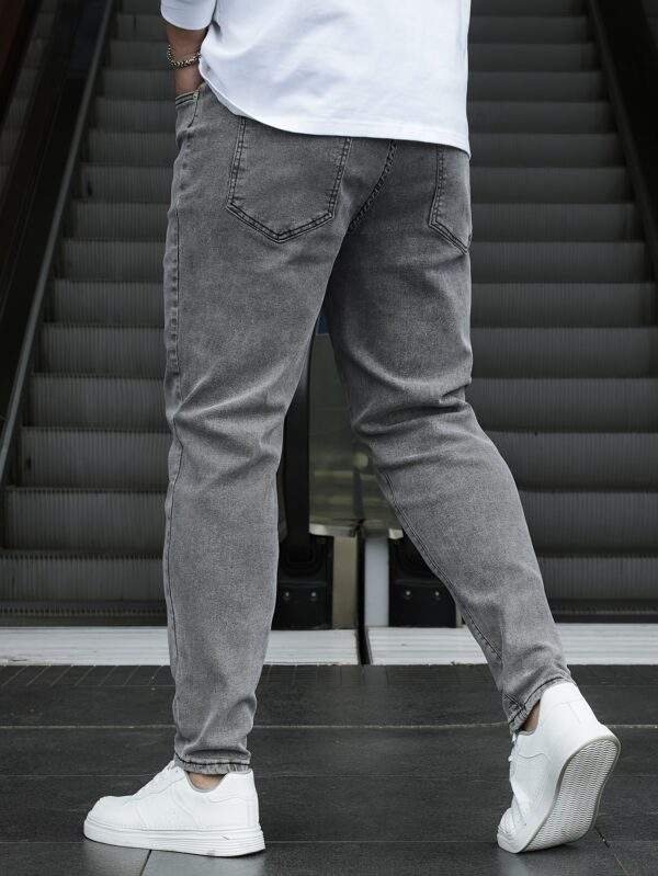 Men's Plus Size Loose Fit Cotton Jeans Stylish Casual Pants with Pockets - Image 10