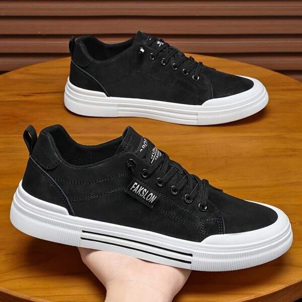 2025 Spring New Men'S Casual Shoes, Korean Style, Fashionable And Versatile for Young Men. - Image 2