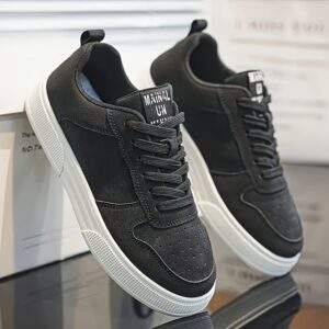 Men's Casual Street Skateboarding Shoes - Solid Color All-Season Low-Top Sneakers with Lace-Up Closure, PU Upper, Fabric Inner, PVC Sole, Fabric Insole, Round Toe for Daily Wear