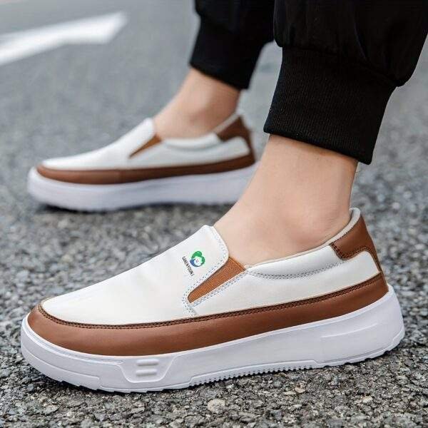 Large Size Men’s Casual Sports Shoes – Stylish, Durable & Breathable