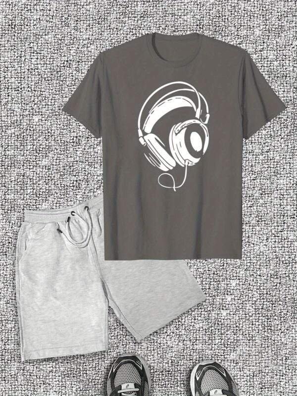 Men's Casual Set: Headphones Pattern Short Sleeve T-Shirt & Shorts